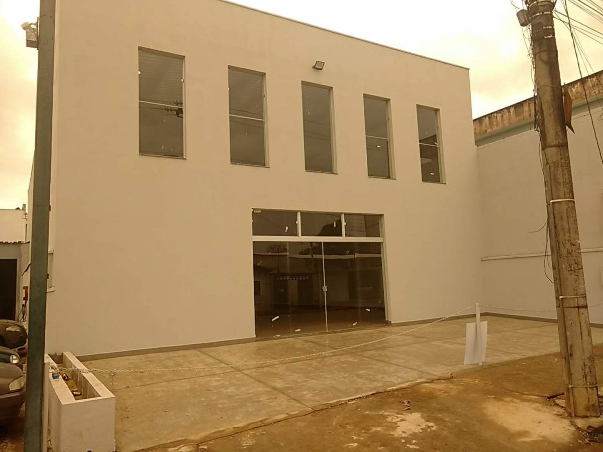 Salão/cômodo comercial