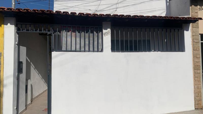 CASA PARA LOCAÇÃO - VILA BELÉM-5700