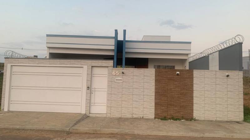 CASA PARA LOCAÇÃO - BAIRRO POÇO DAS PEDRAS