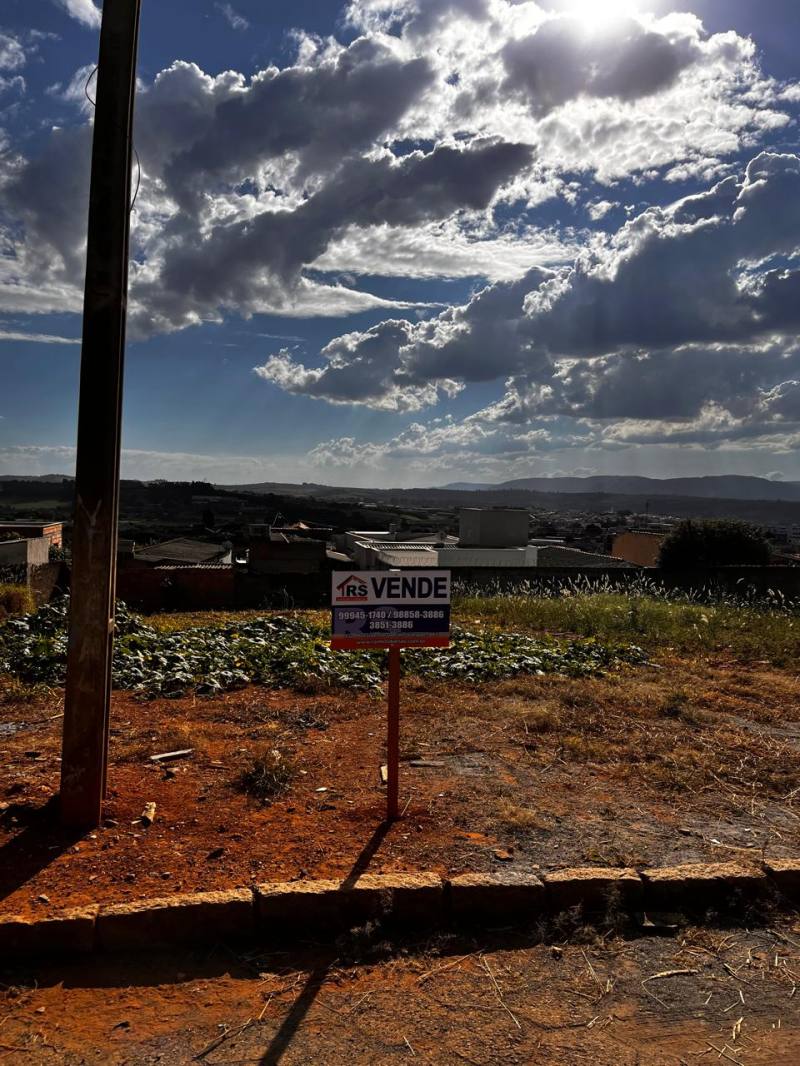 lote a venda no bairro Sinara